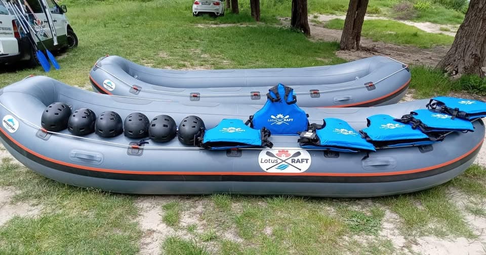 Lotus Rafting tim na rijeci Uni